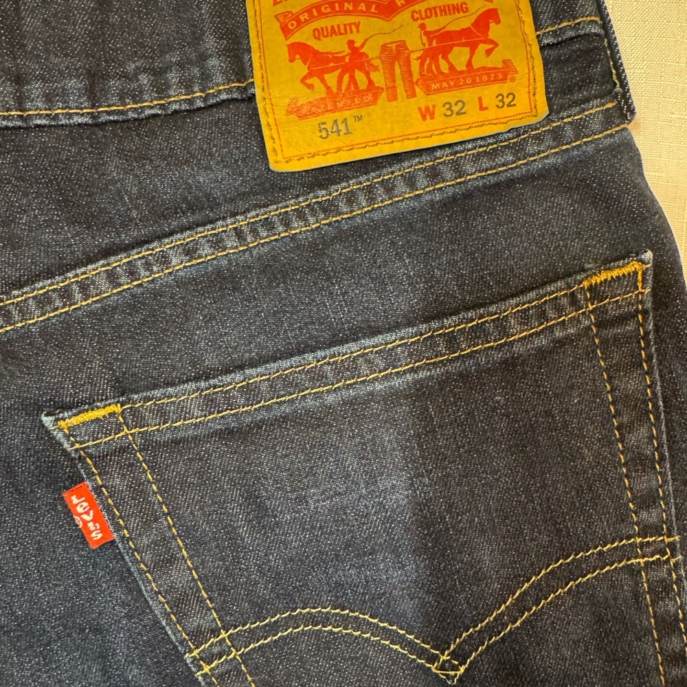 Levi's Men's Indigo Slim Straight Jeans
